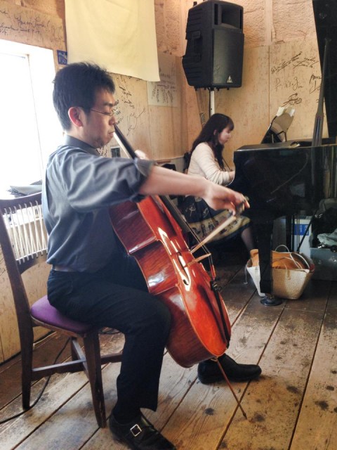 10253152_10203540417379190_901537131_n